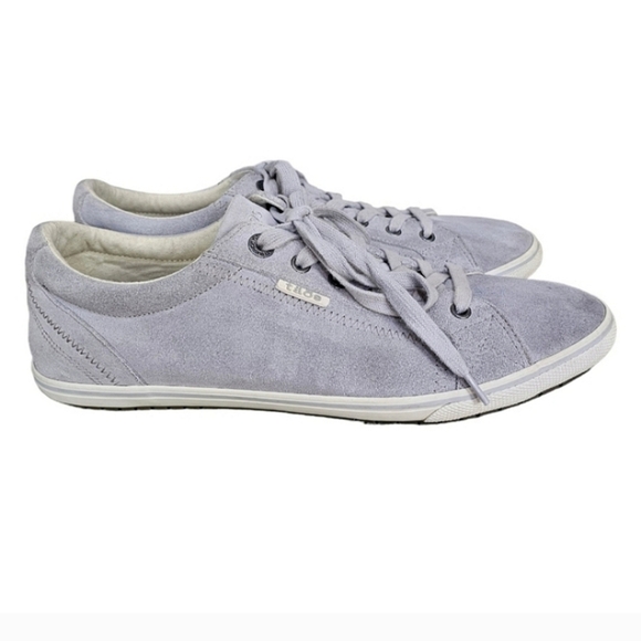 Taos Retro Star Sneakers Womens Light Gray Size 11 Lace Up Canvas Cushioned - Picture 3 of 10